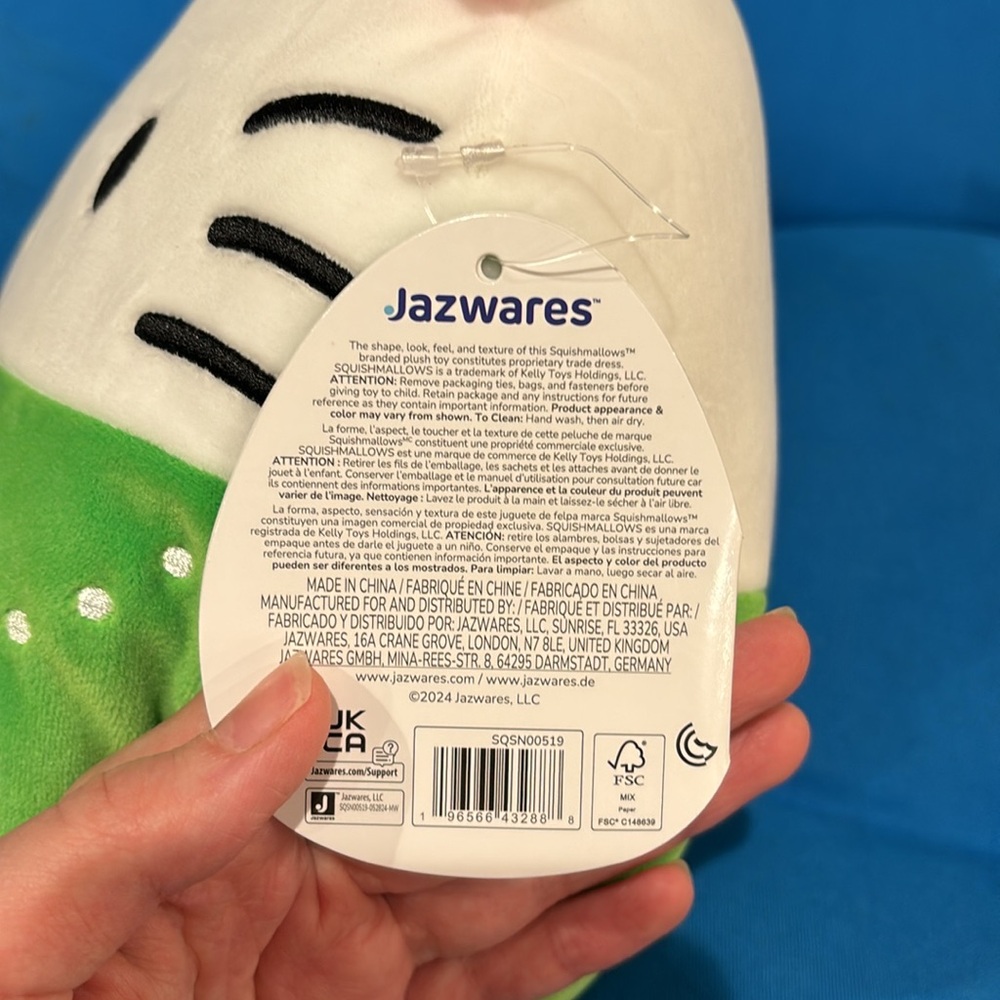 Original SquishMallows Hello Kitty Christmas Size 8 “ Inch 2024 NWTS - Picture 5 of 10